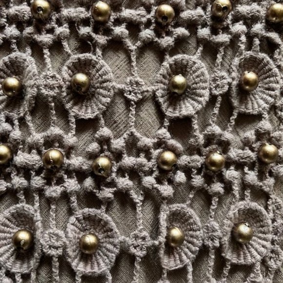 Sleeveless Retro Style Ruffled Blouse - Picture 3 of 7